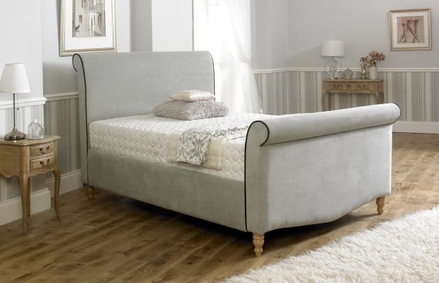 Nostalgia Sleigh Bed - Image 2